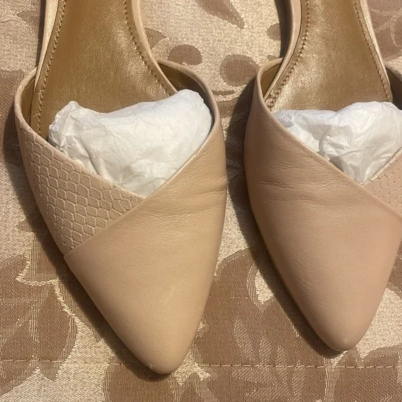 Saks Fifth Avenue Beige Ankle Strap Women's Flats - Picture 3 of 12